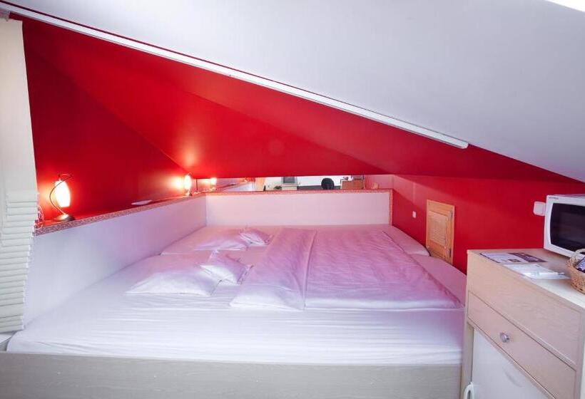 غرفة قياسية سرير كينج, Penzion Pohoda