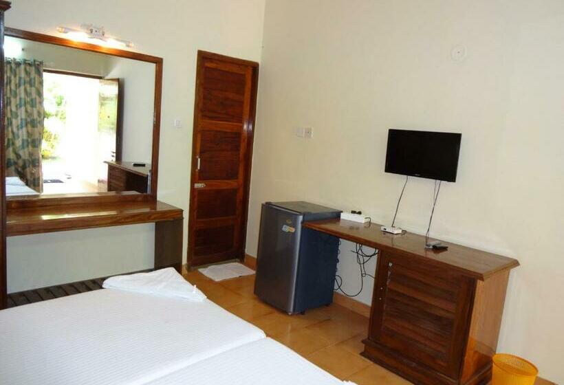 Номер Стандарт, Thushara