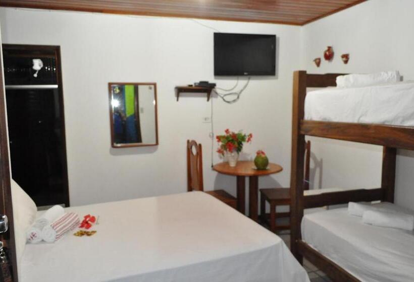Quarto Triplo Basic, Amendoeira Hotel Da Vila
