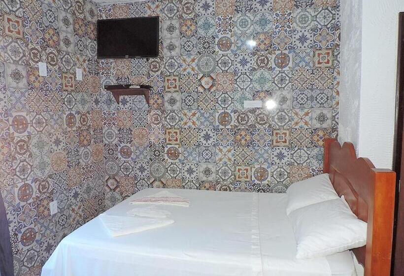 家庭间, Amendoeira Hotel Da Vila