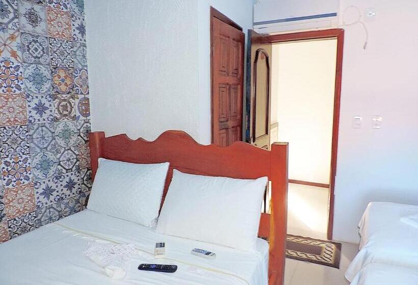 家庭间, Amendoeira Hotel Da Vila
