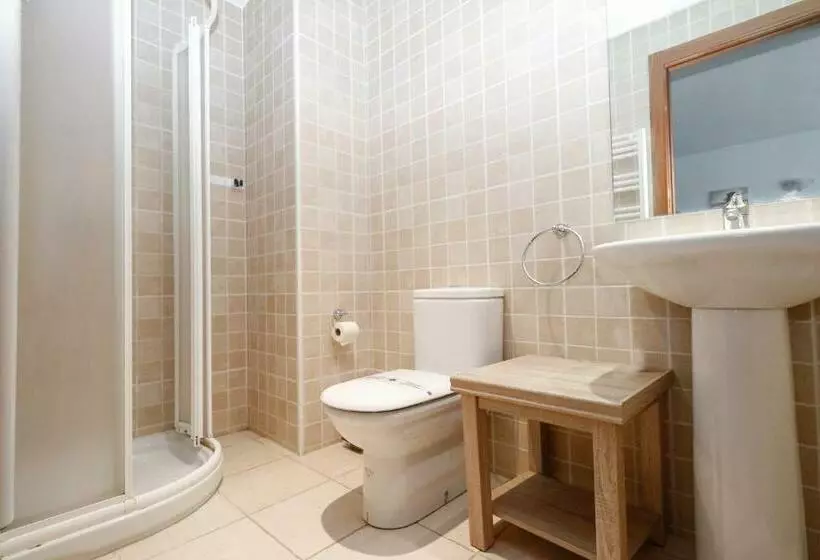 آپارتمان 1 خوابه, Apartamentos Araco 3000