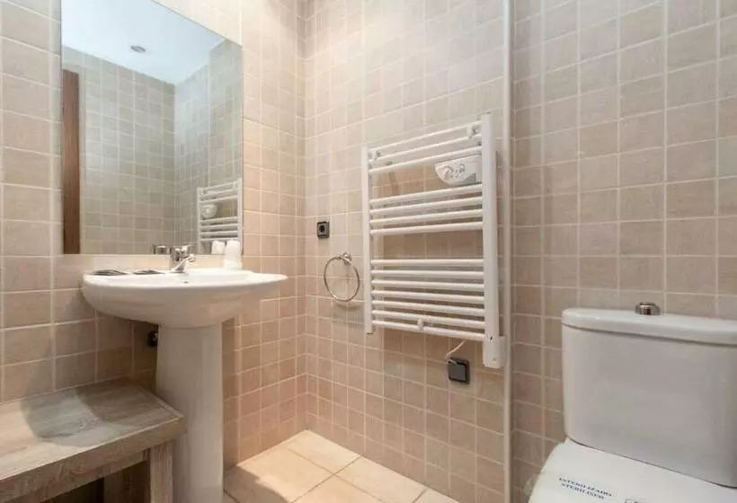 آپارتمان 1 خوابه, Apartamentos Araco 3000