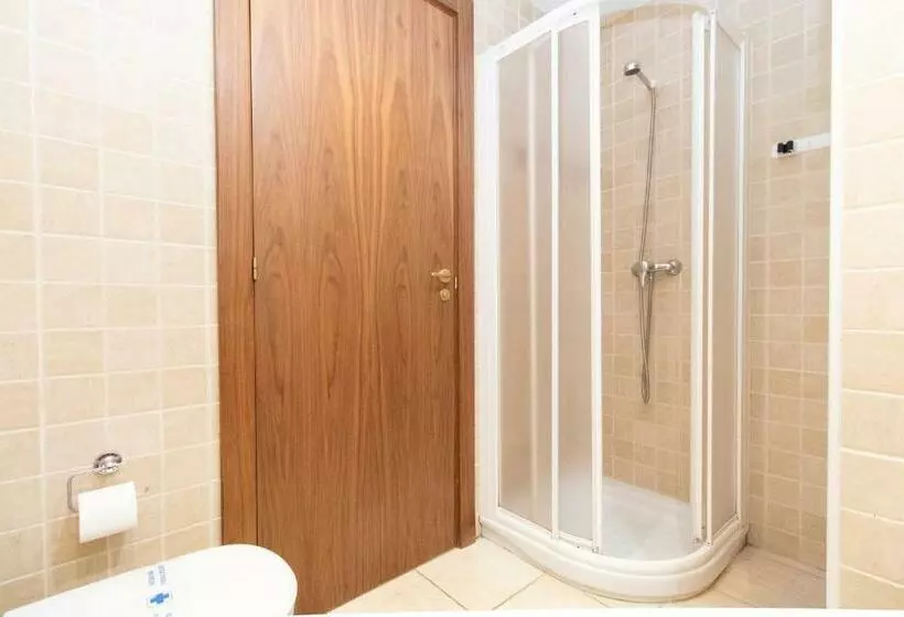 آپارتمان 1 خوابه, Apartamentos Araco 3000