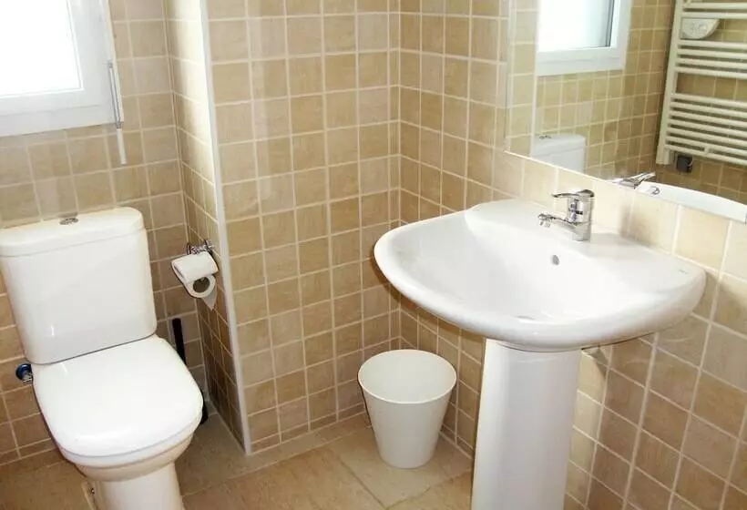 آپارتمان 1 خوابه, Apartamentos Araco 3000