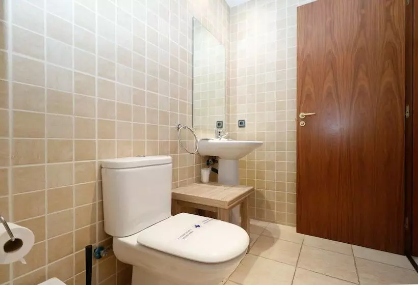 آپارتمان 1 خوابه, Apartamentos Araco 3000