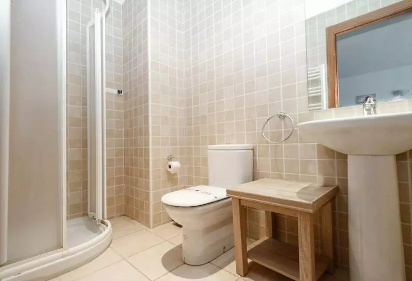 آپارتمان 1 خوابه, Apartamentos Araco 3000
