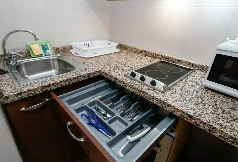 آپارتمان 1 خوابه, Apartamentos Araco 3000