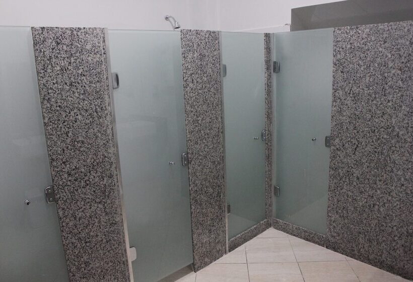 تختخواب در اتاق مشترک, Hostel By Hotel Galicia