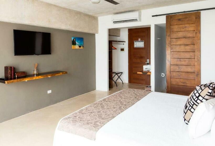 Standard Room King Size Bed, 52 Playa Del Carmen