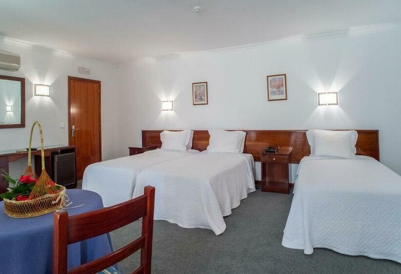 غرفة قياسية ثلاثية, Boavista Ii