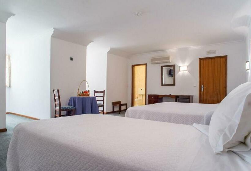 غرفة قياسية ثلاثية, Boavista Ii