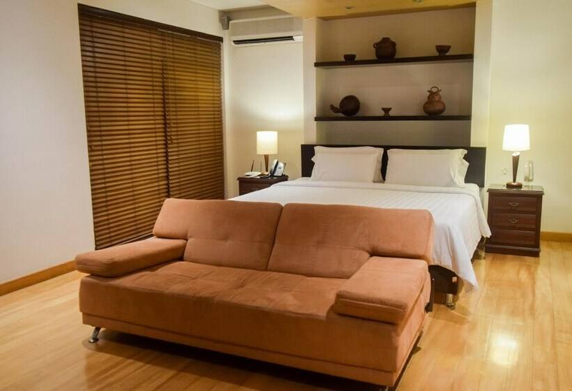 Люкс Повышенной Комфортности, Colina De San Antonio