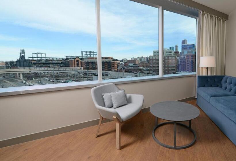 장애인을 위한 스위트, Indigo Denver Downtown  Union Station, An Ihg