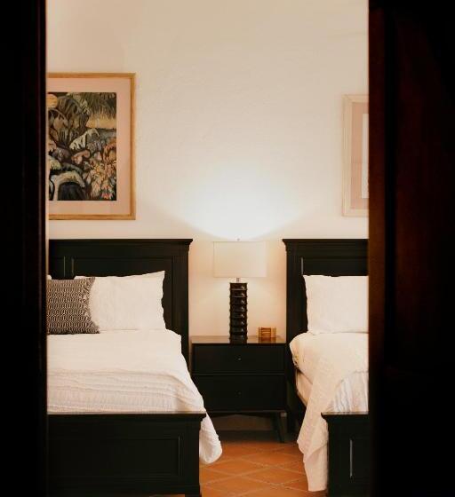 带2个卧室的套房, La Marina Inn