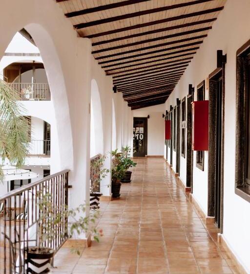 标准间带阳台, La Marina Inn