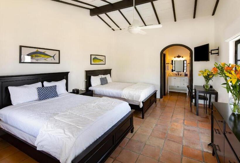 标准间带阳台, La Marina Inn