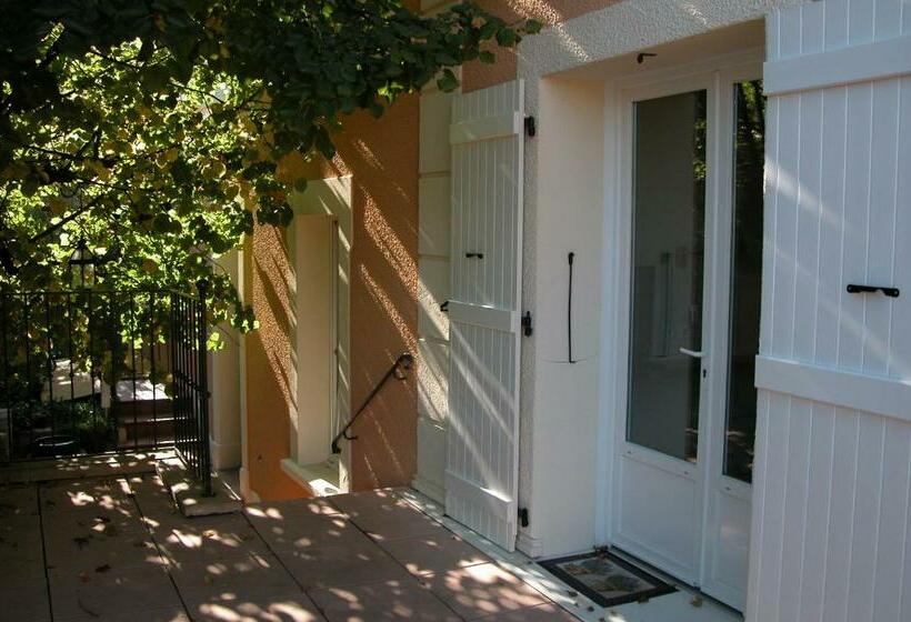 اتاق استاندارد, Le Relais Du Vivarais