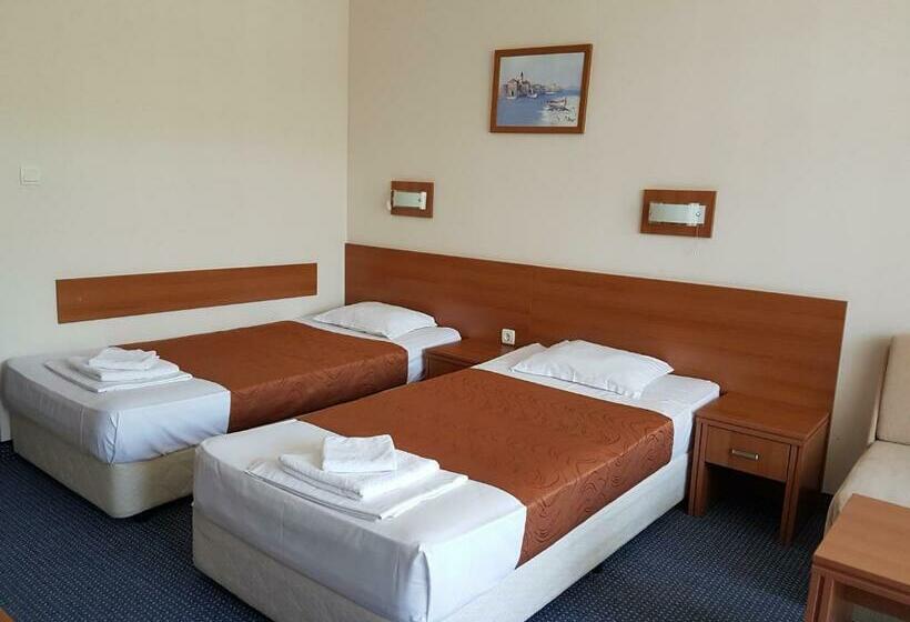 חדר סטנדרט עם מרפסת, Liani  All Inclusive