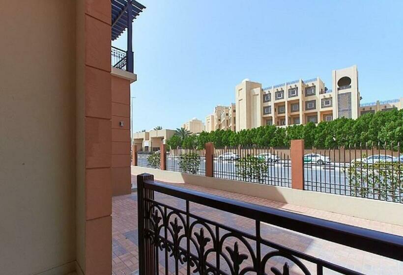 آپارتمان لوکس 1 خوابه, Mughal Suites