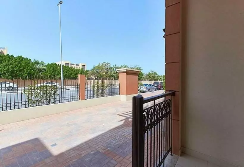 آپارتمان لوکس 1 خوابه, Mughal Suites