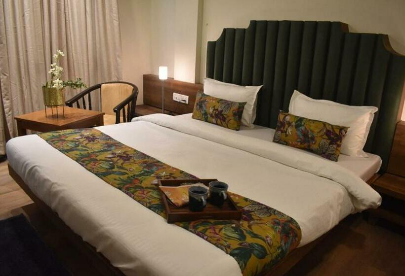 اتاق لوکس, Pandav,pachmarhi