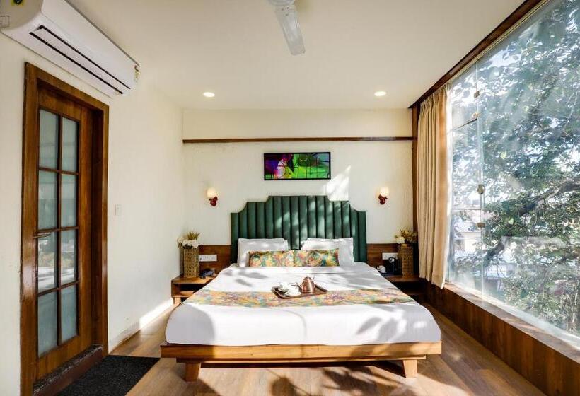 اتاق لوکس, Pandav,pachmarhi