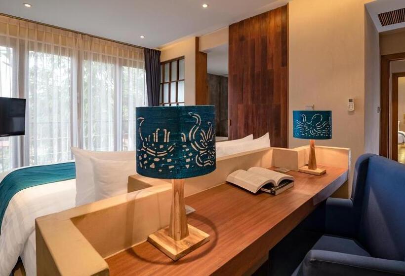 家庭套房, Sakmut Boutique