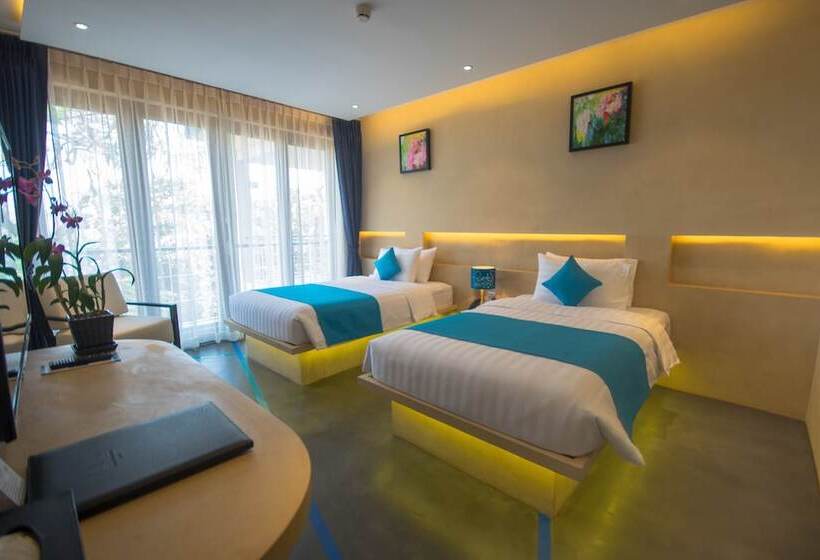 家庭套房, Sakmut Boutique