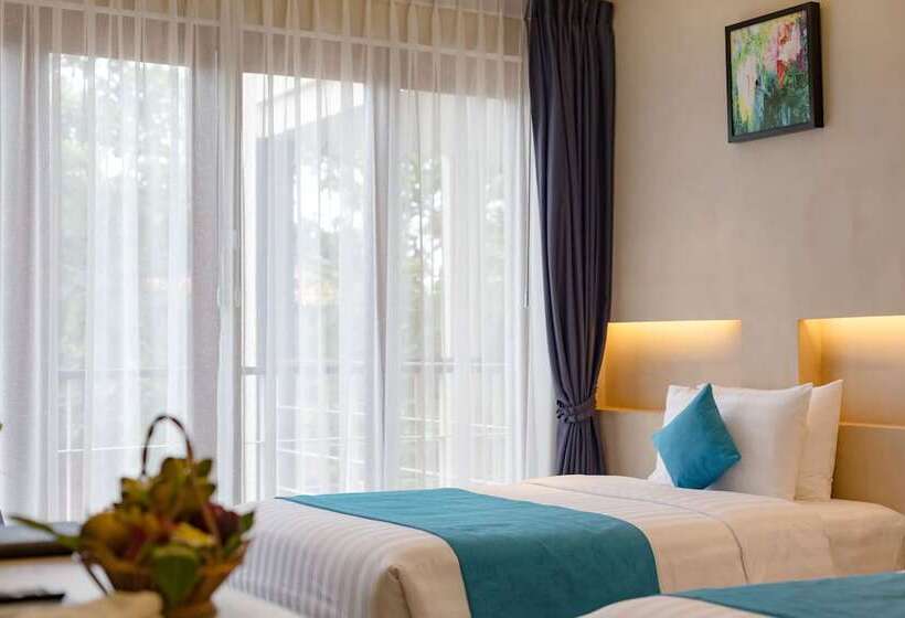 家庭套房, Sakmut Boutique