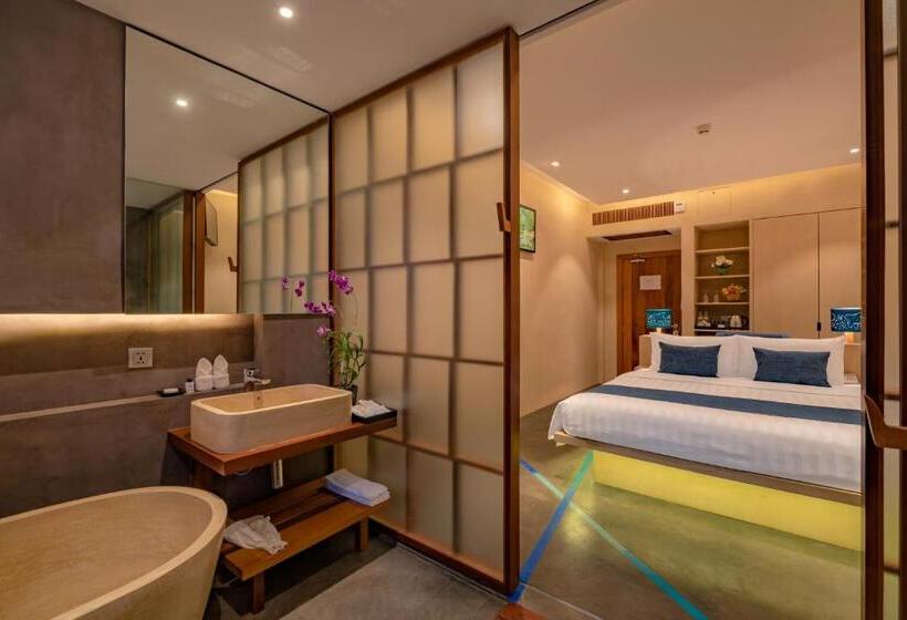 带泳池景观的优质房间, Sakmut Boutique