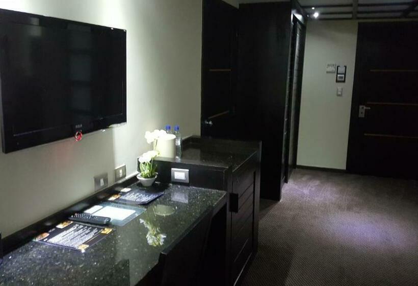 اتاق راحتی, Savoy Hotel Boutique