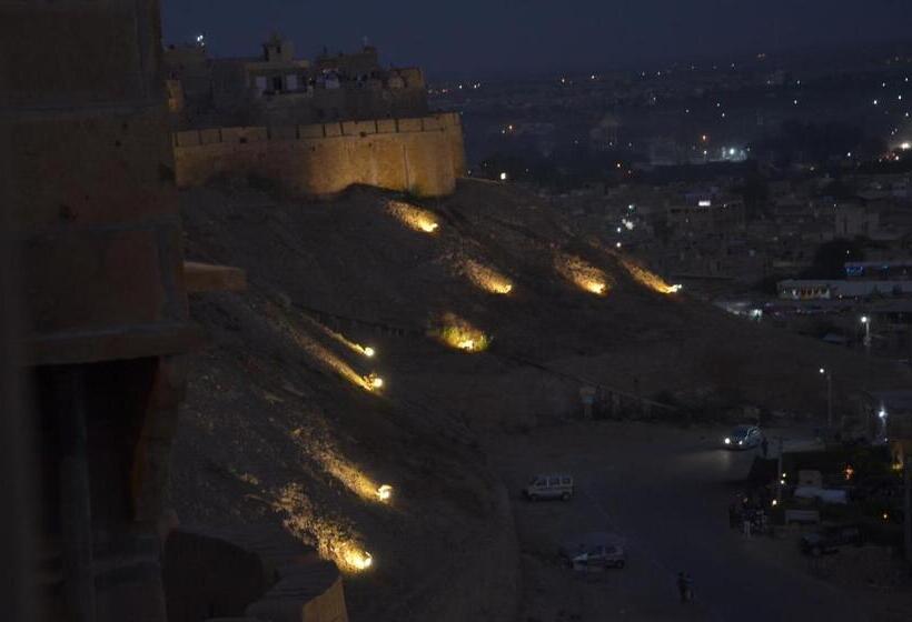 Deluxe-huone Parveke, Siddhartha