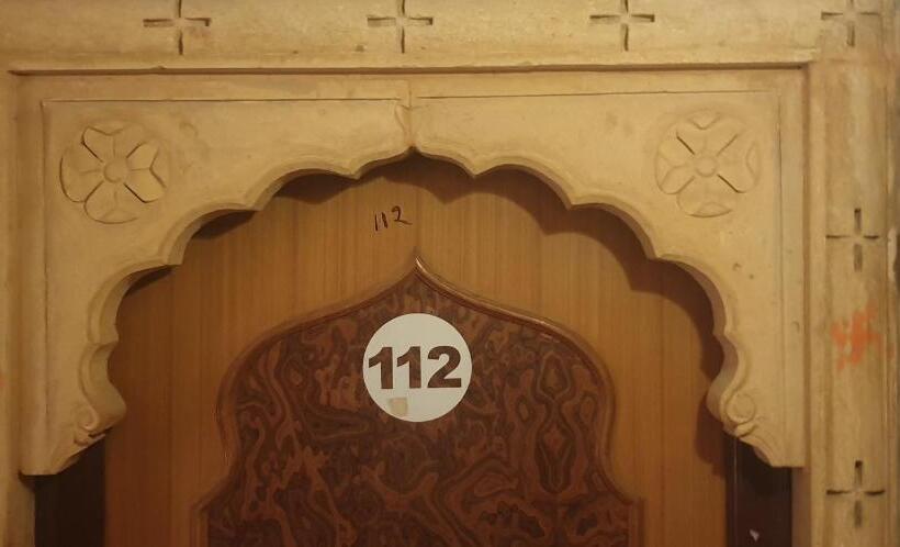 Deluxe-huone, Siddhartha