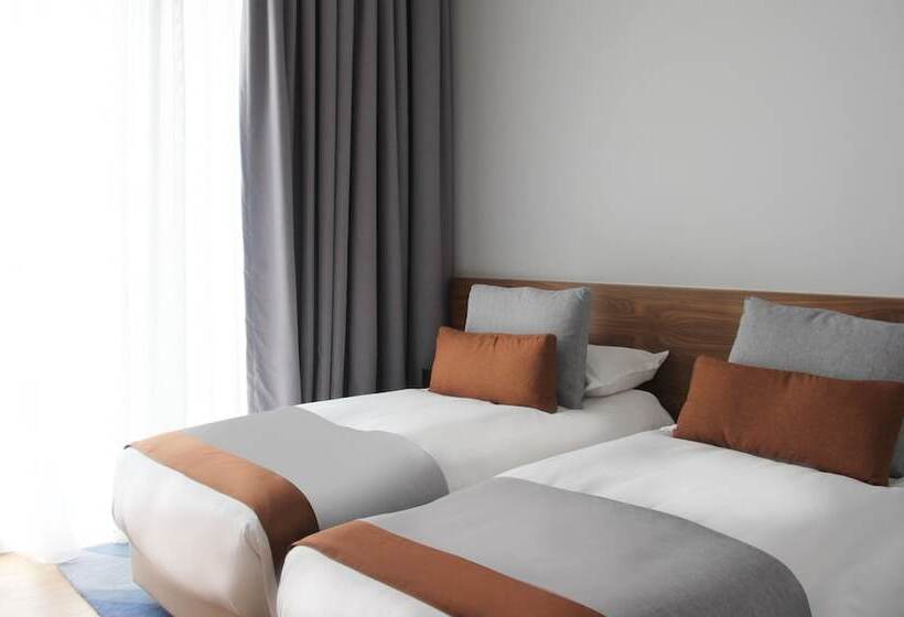 آپارتمان لوکس 1 خوابه, The Key Beirut