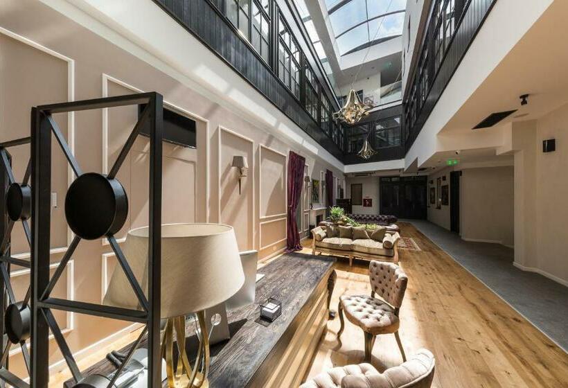 اتاق لوکس, The Mansion Boutique