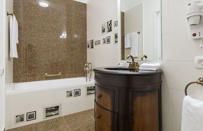 اتاق سوپریور, The Mansion Boutique