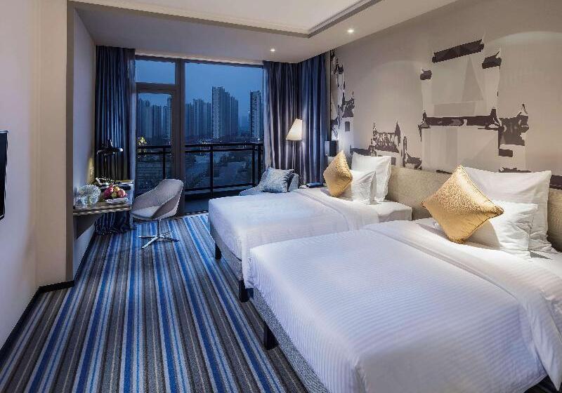 公園の見えるスーペリアルーム, Novotel Hefei Sunac