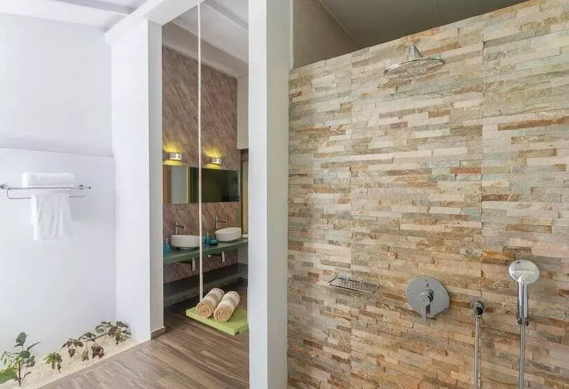 ویلای 1 خوابه, Cocoon Maldives All Inclusive