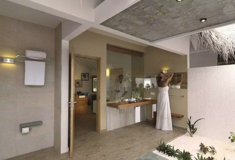 سوییت, Cocoon Maldives All Inclusive