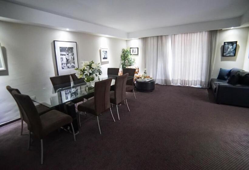 سوئیت پرزیدنت, Savoy Hotel Boutique