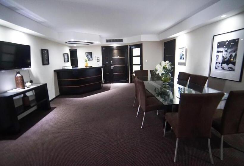 سوئیت پرزیدنت, Savoy Hotel Boutique