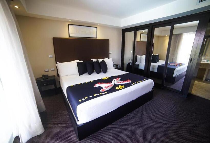 سوئیت پرزیدنت, Savoy Hotel Boutique