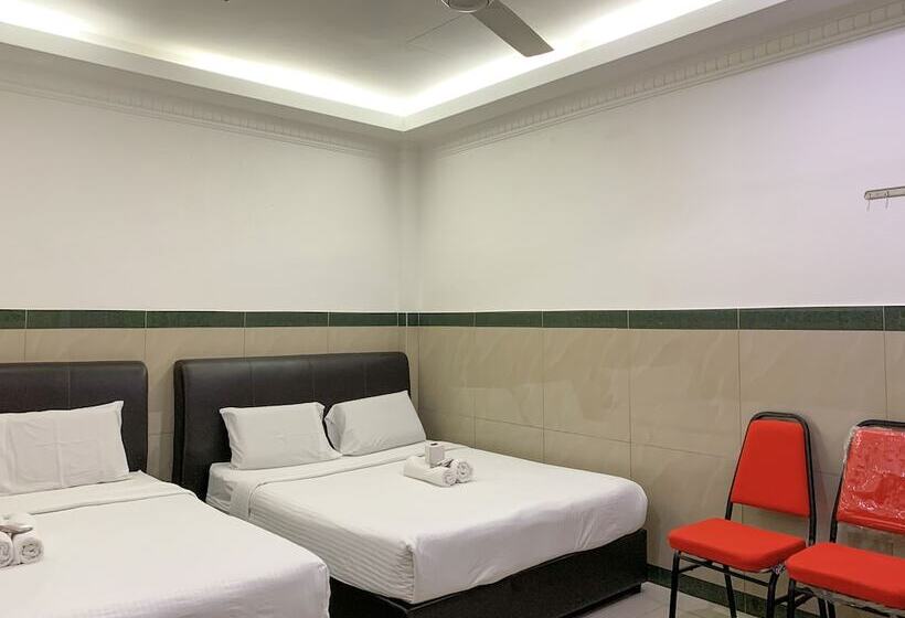 חדר משפחתי, Burmahtel   Hostel