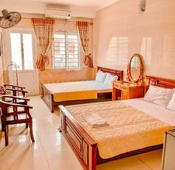 اتاق لوکس, Thien Nhan
