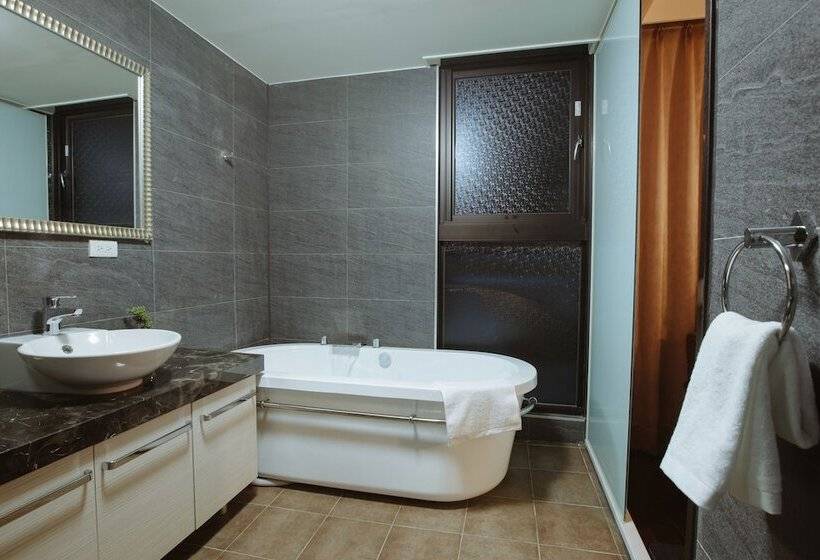 اتاق لوکس, Grand Allevia Villa