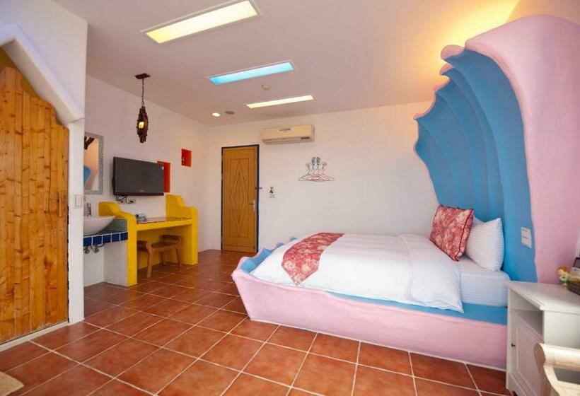 اتاق لوکس با بالکن و چشم‌انداز دریا, Haisu Homestay