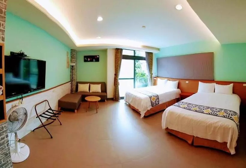 سوییت خانوادگی, Bestime B&b