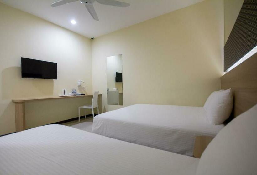 غرفة ديلوكس ثلاثية, 118 Hotel Macalister