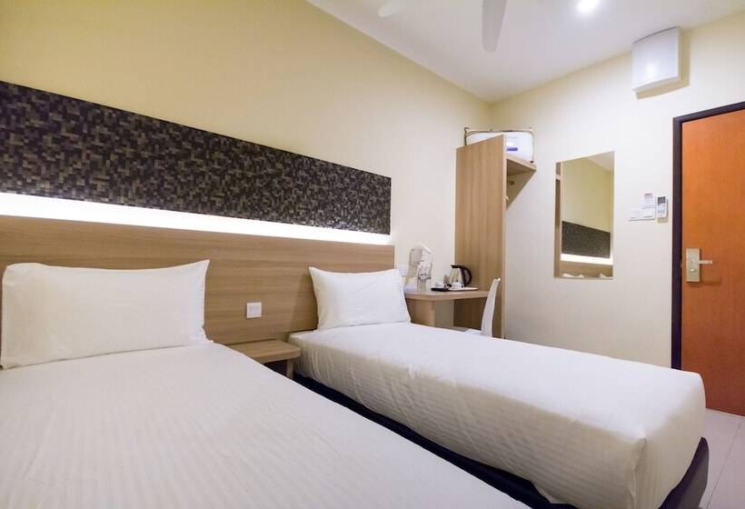 غرفة ديلوكس ثلاثية, 118 Hotel Macalister